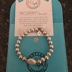 Best offer -Tjazelle bead bracelet handmade on Cape Cod, MA
Worn only few times